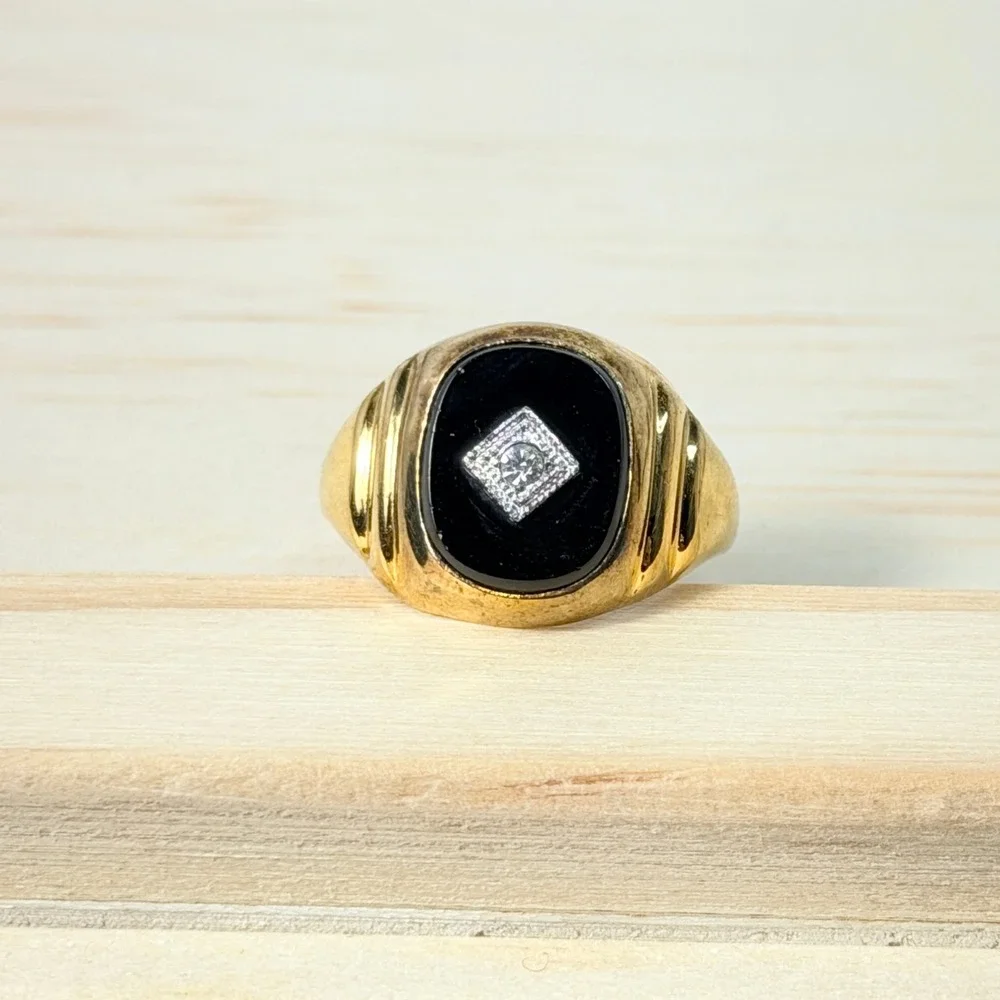 Vintage Classic Karatclad Black Onyx Diamond Signet Ring Heavy Gold EP Size 8